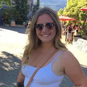 Meet your Posher, Kayla